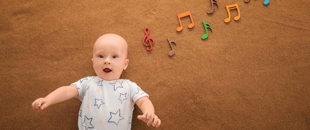 Bebis som ler, noter och musik